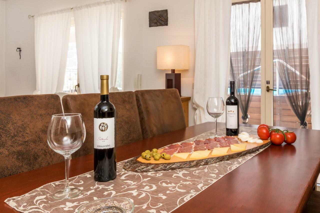 Holiday Home Harmony Žrnovnica Eksteriør bilde